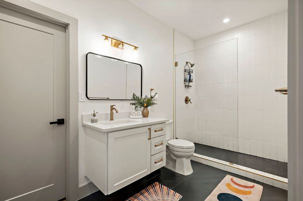 Bathroom, Interior, Recessed Lighting