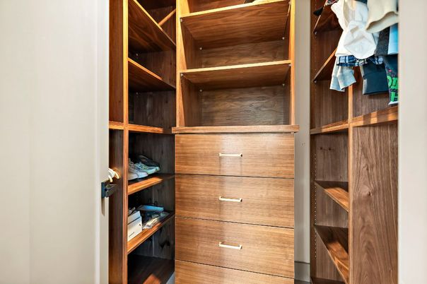 Interior, Walk-in Closets