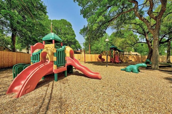 Backyard, Exterior, Playground