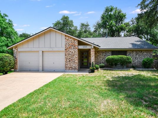 Attached, Exterior, Facade, Brick Facade, Ranch