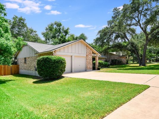 Backyard, Detached Garage, Exterior