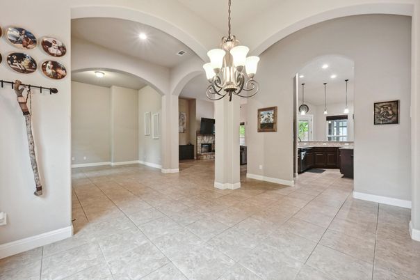 Chandelier, Interior, Pendant Lights