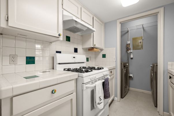 Interior, Kitchen, Tile Countertops