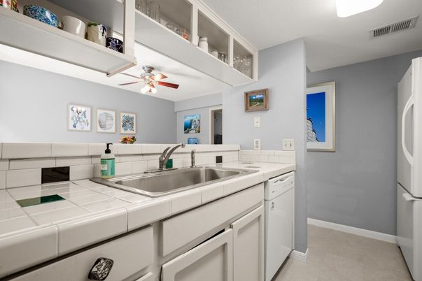 Interior, Kitchen, Tile Countertops