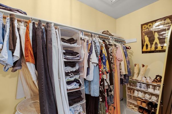 Interior, Walk-in Closets