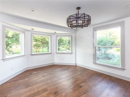 Chandelier, Empty room, Interior, Recessed Lighting, Wood Texture Flooring