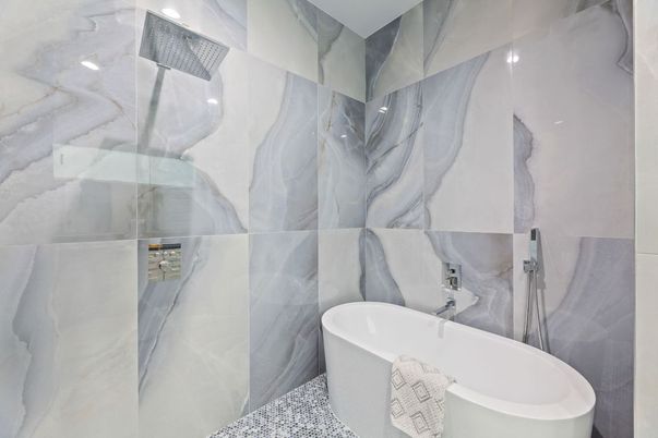 Bathroom, Free Standing Baths, Interior, Marble Walls