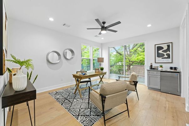 Home Office, Interior, Recessed Lighting, Wood Texture Flooring