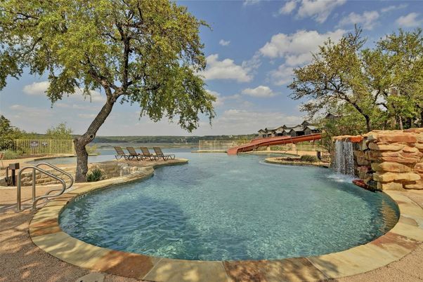 Exterior, Lake, Pool