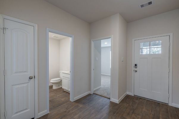 Bathroom, Interior, Recessed Lighting, Wood Texture Flooring