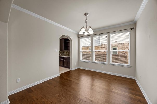 Chandelier, Empty room, Interior, Wood Texture Flooring