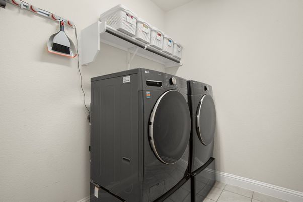Interior, Washer
