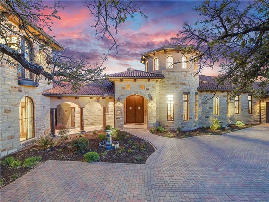 Backyard, Exterior, Facade, Mediterranean