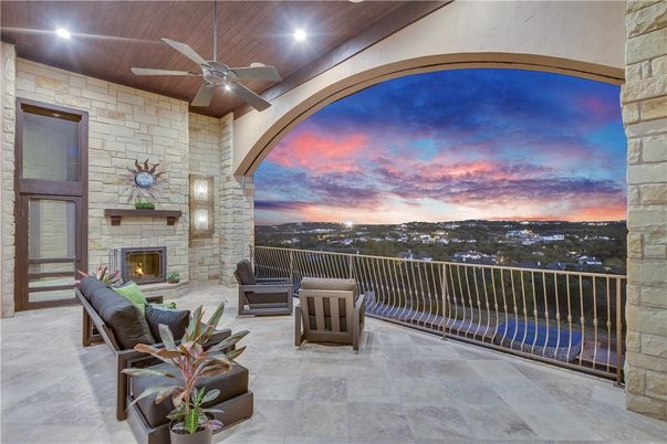 Exterior, Fireplace