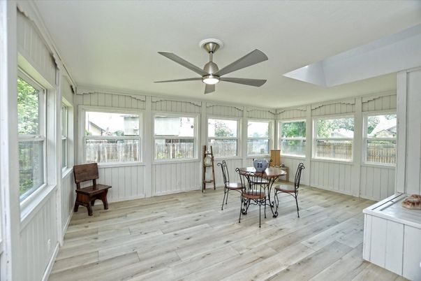 Dining room, Interior, Sun Room, Wood Texture Flooring