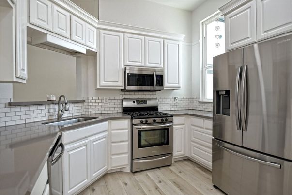 Interior, Kitchen, Stainless Steel Appliances, Wood Texture Flooring