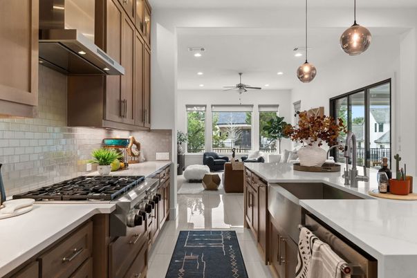 Interior, Kitchen, Living room, Pendant Lights, Recessed Lighting, Stainless Steel Appliances