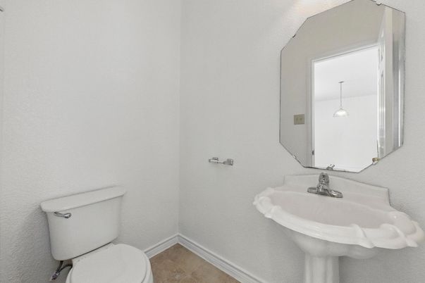 Bathroom, Interior, Pendant Lights