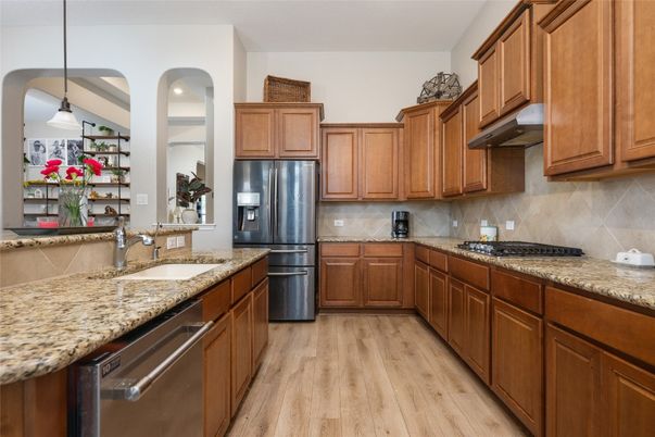 Interior, Kitchen, Pendant Lights, Wood Texture Flooring