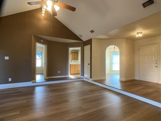 Chandelier, Empty room, Interior, Wood Texture Flooring