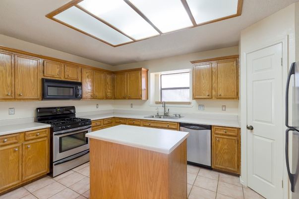 Interior, Kitchen, Stainless Steel Appliances