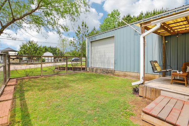 Backyard, Detached Garage, Exterior