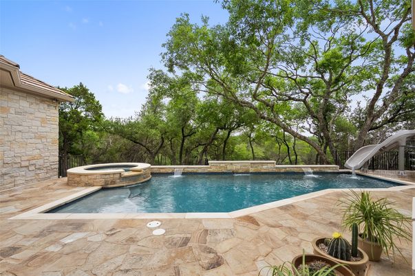 Exterior, Playground, Pool