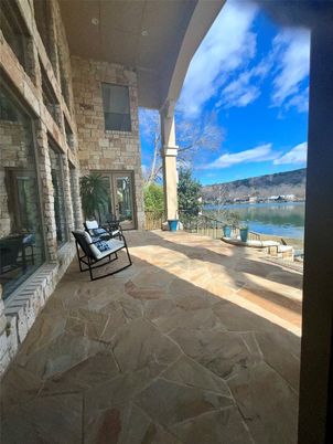 Exterior, Water