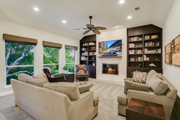 Fireplace, Interior, Living room, Recessed Lighting
