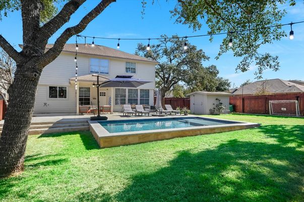 Backyard, Exterior, Pool