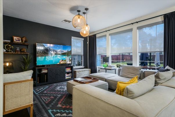 Interior, Living room, Pendant Lights