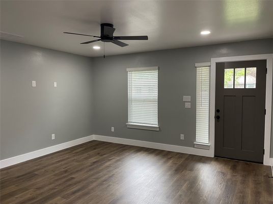 Empty room, Interior, Recessed Lighting, Wood Texture Flooring