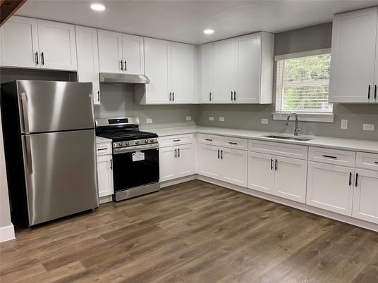 Interior, Kitchen, Recessed Lighting, Wood Texture Flooring