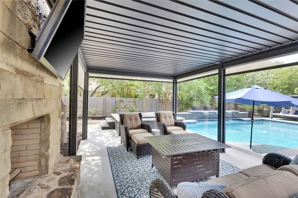 Exterior, Pool, Sun Room