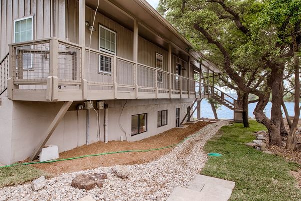 Exterior, Water