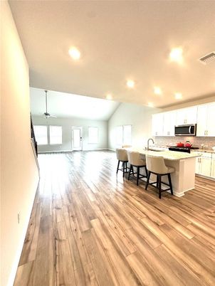 Dining room, Interior, Kitchen, Recessed Lighting, Wood Texture Flooring