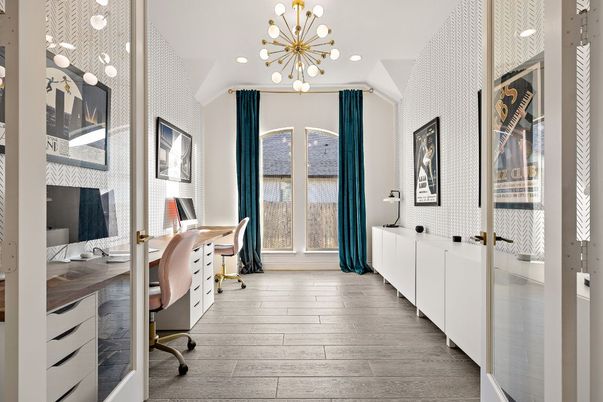 Home Office, Interior, Pendant Lights, Recessed Lighting, Wood Texture Flooring