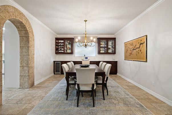 Chandelier, Dining room, Interior
