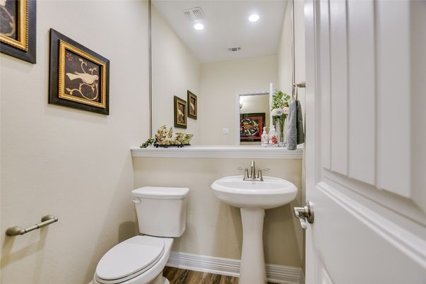 Bathroom, Interior, Recessed Lighting, Wood Texture Flooring