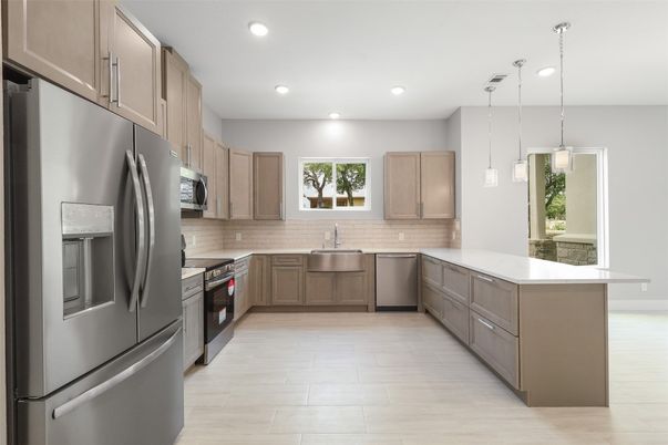 Interior, Kitchen, Pendant Lights, Recessed Lighting, Stainless Steel Appliances