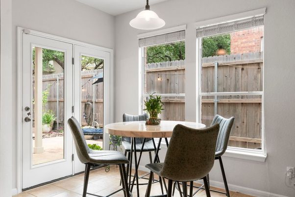 Dining room, Interior, Pendant Lights