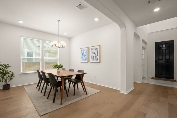 Chandelier, Dining room, Interior, Recessed Lighting, Wood Texture Flooring