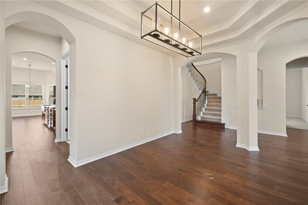 Interior, Pendant Lights, Recessed Lighting, Wood Texture Flooring