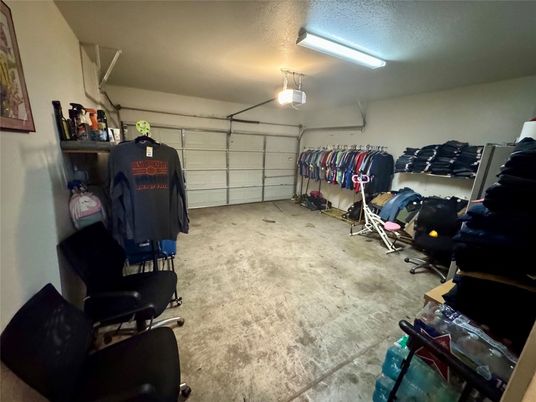 Garage, Interior