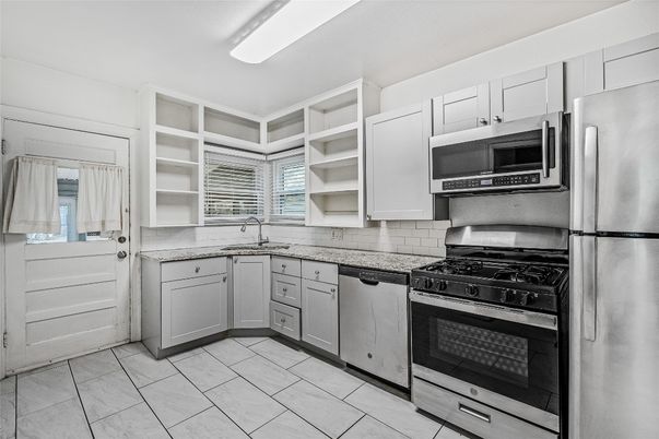Interior, Kitchen, Stainless Steel Appliances