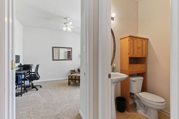 Bathroom, Home Office, Interior