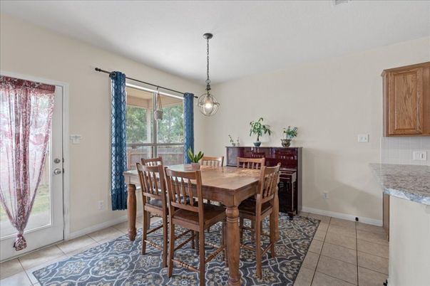 Dining room, Interior, Pendant Lights