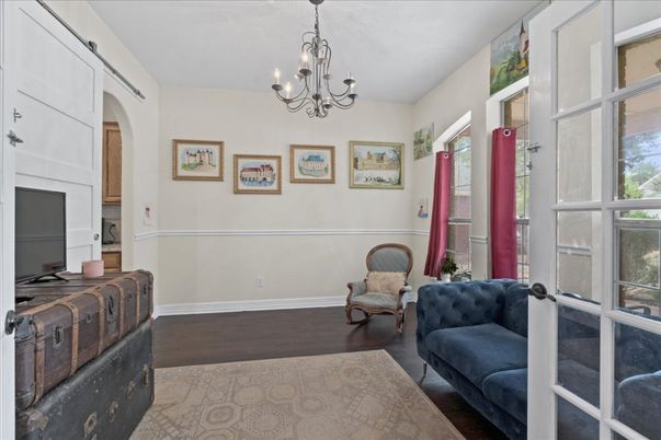 Chandelier, Interior, Wood Texture Flooring
