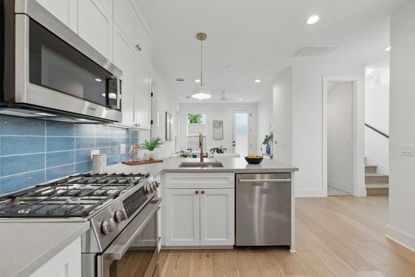 Interior, Recessed Lighting, Wood Texture Flooring