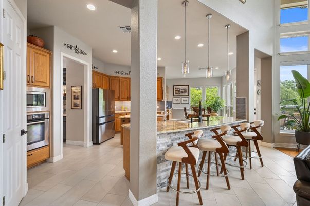 Dining room, Interior, Kitchen, Pendant Lights, Recessed Lighting, Stainless Steel Appliances
